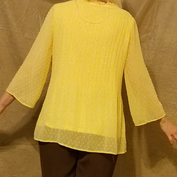 Valerie Stevens Yellow Blouse - Picture 2 of 7